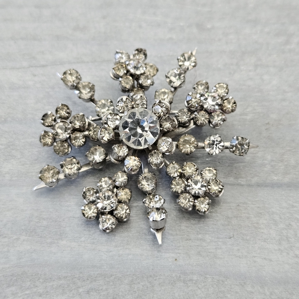 Vintage Coro Signed Rhinestone Starburst Brooch